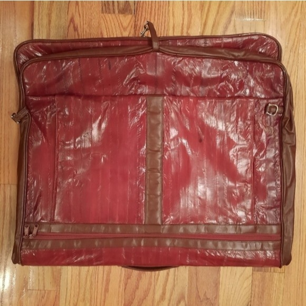 Vintage Eelskin Burgundy Garmet Bag!‎ NICE! Luggage Travel
